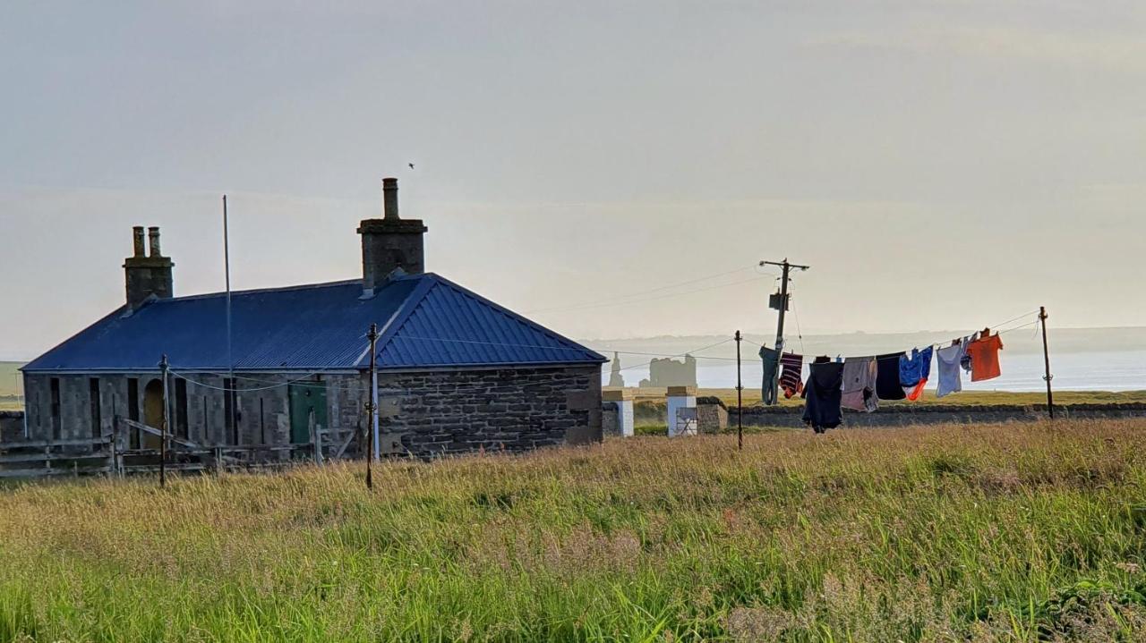 Self-Catering Lighthouse Keeper'S Cottage On The Nc500 Wick  Exterior photo